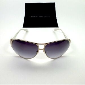 Marc by Marc Jacobs Women's Aviator Sunglasses - Gold and White